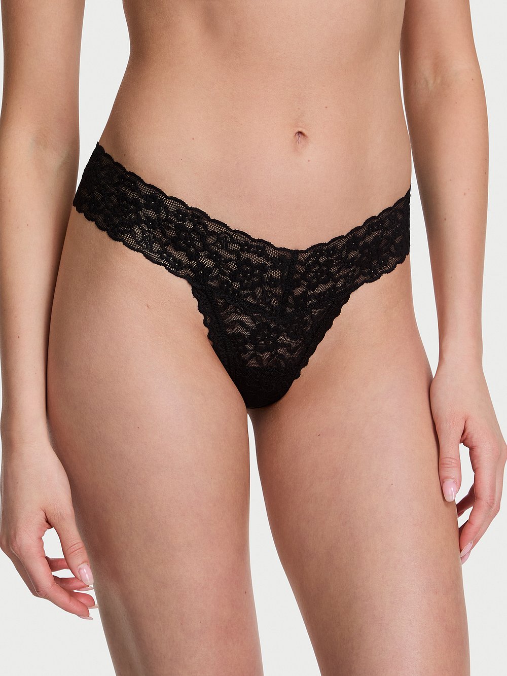 Lace Thong Panty - Nærbuxur