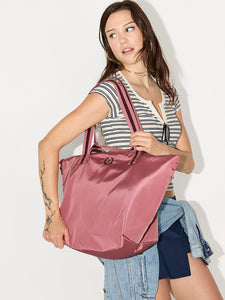 NYLON TOTE BAG - Soft Begonia
