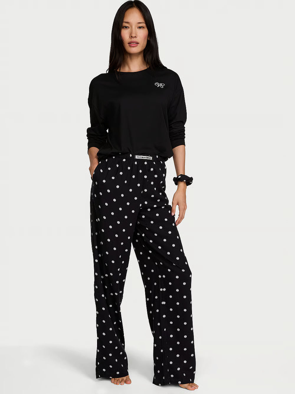 Flannel Long Tee-Jama Set &amp; Scrunchie – Náttföt